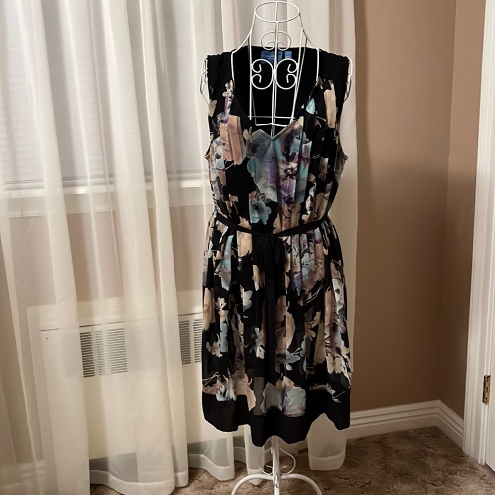 Simply Vera dress